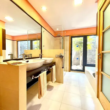 Mamma Mia Luxus-villen By Interhome Дом отдыха
